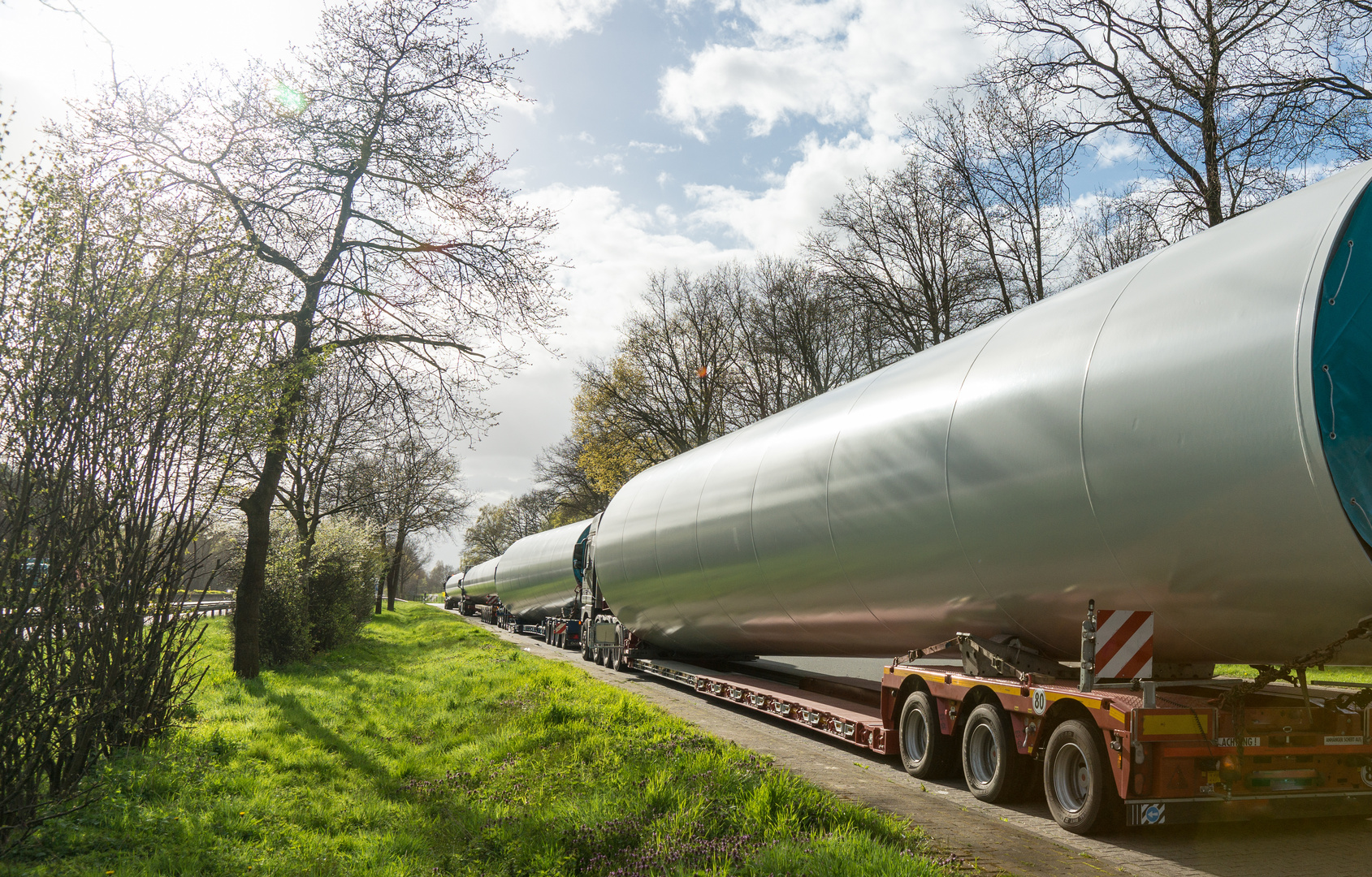 Schwertransport Windkraftanlage Rumpfsegmente